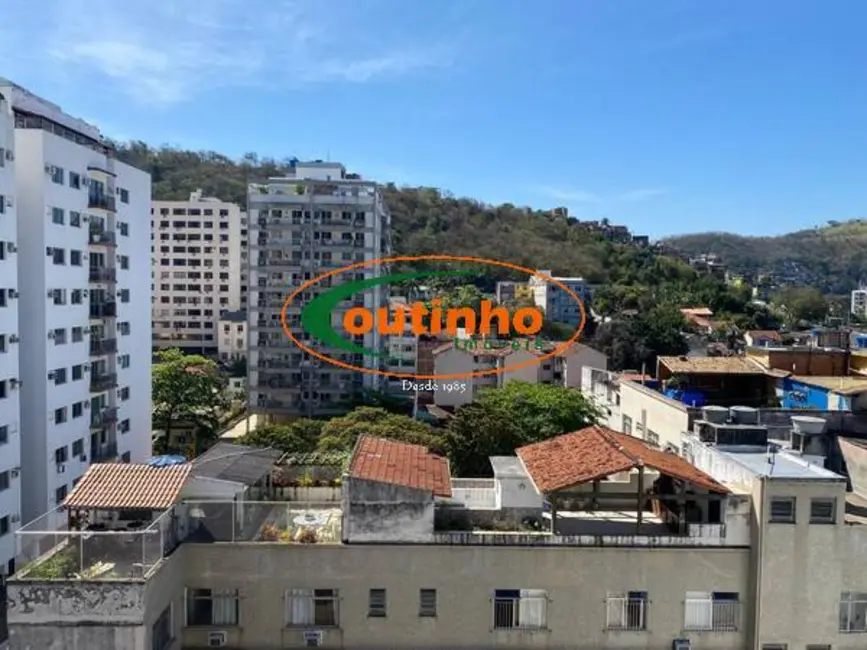 Foto 3 de Apartamento com 2 quartos à venda, 80m2 em Grajaú, Rio De Janeiro - RJ