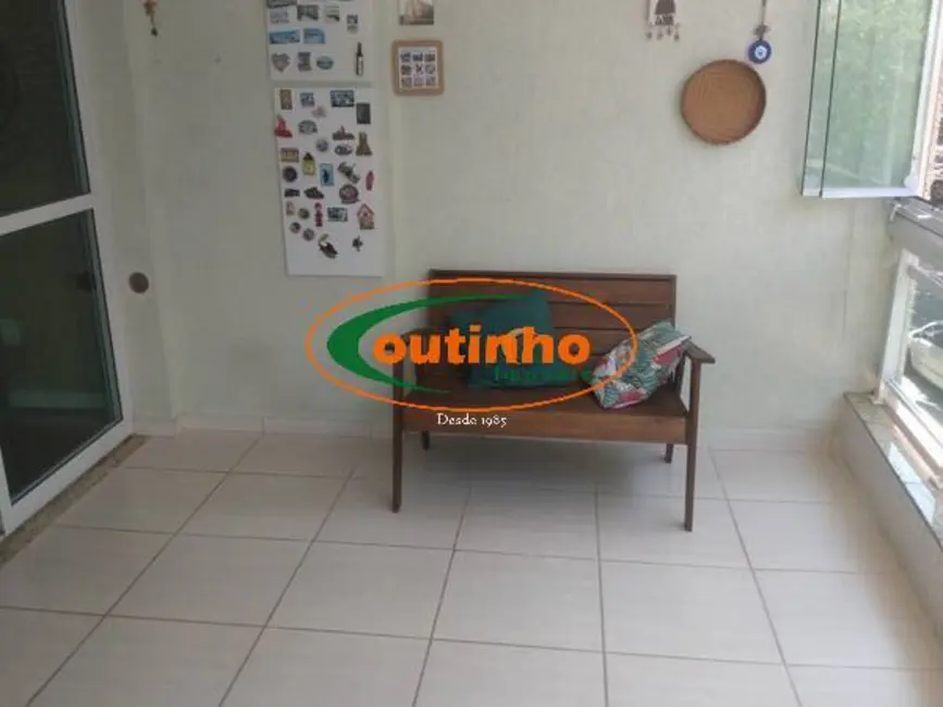 Foto 3 de Apartamento com 3 quartos à venda, 110m2 em Tijuca, Rio De Janeiro - RJ