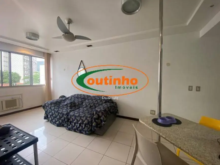 Foto 1 de Apartamento com 2 quartos à venda, 56m2 em Grajaú, Rio De Janeiro - RJ