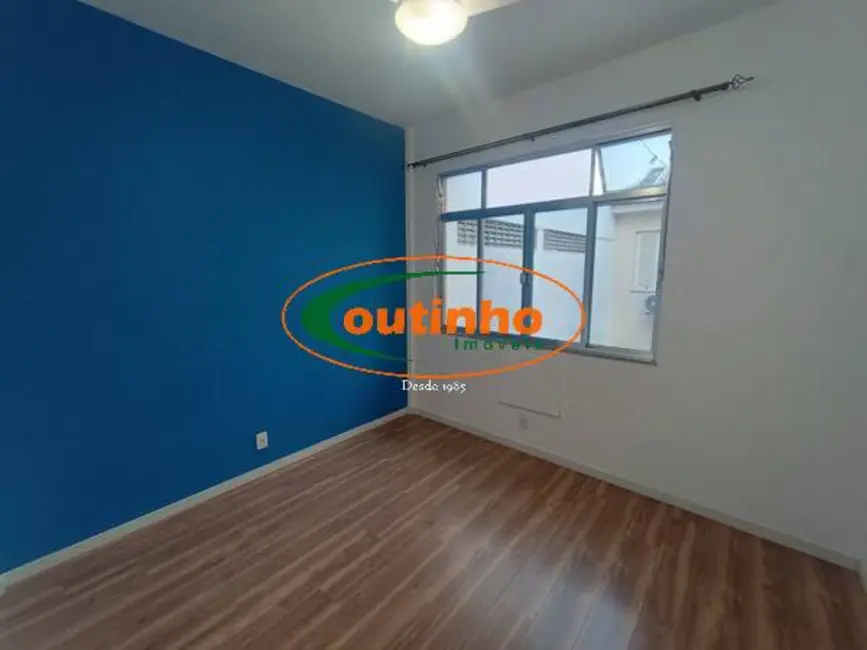 Apartamento com 2 quartos à venda, 70m2 em Tijuca, Rio De Janeiro - RJ - imagem 3 Foto 3 de Apartamento com 2 quartos à venda, 70m2 em Tijuca, Rio De Janeiro - RJ