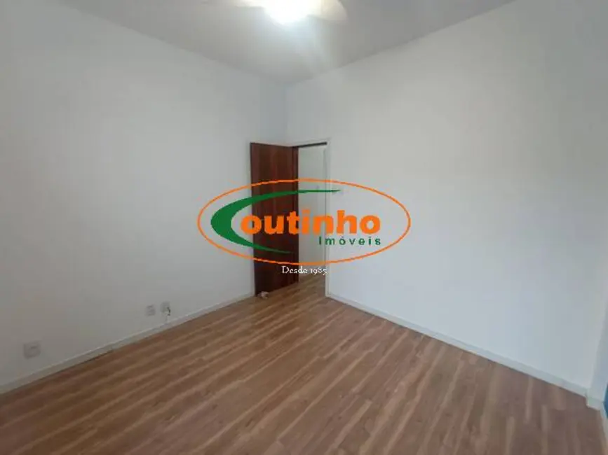 Apartamento com 2 quartos à venda, 70m2 em Tijuca, Rio De Janeiro - RJ - imagem 9 Foto 9 de Apartamento com 2 quartos à venda, 70m2 em Tijuca, Rio De Janeiro - RJ