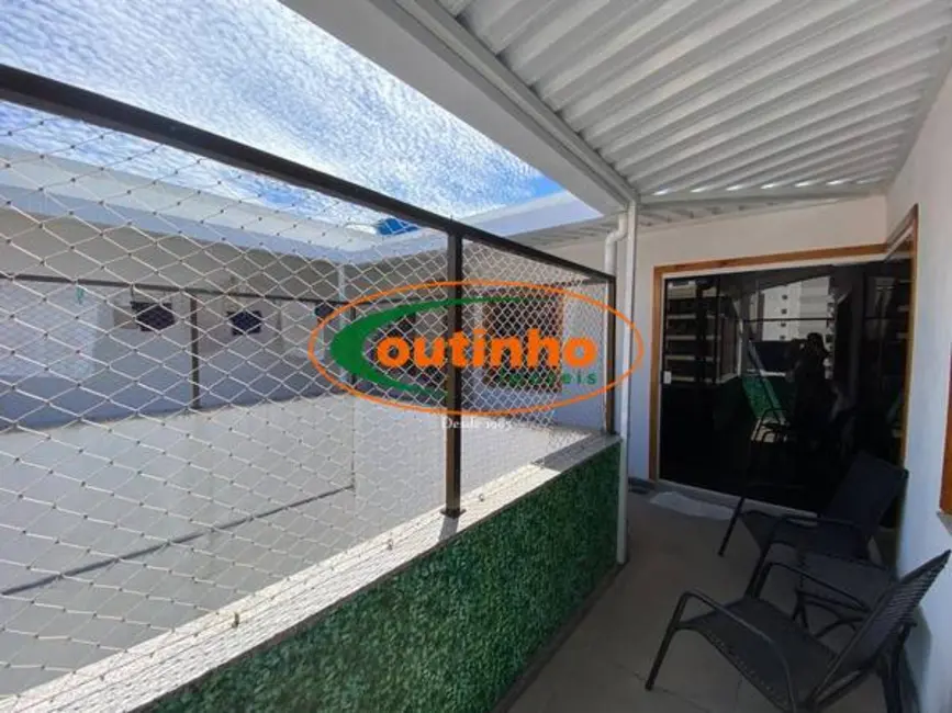 Foto 2 de Cobertura com 1 quarto à venda, 60m2 em Tijuca, Rio De Janeiro - RJ