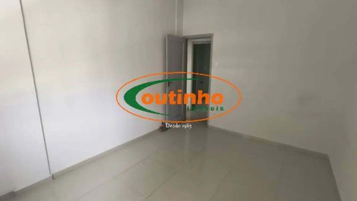 Apartamento com 2 quartos à venda, 69m2 em Tijuca, Rio De Janeiro - RJ - imagem 8 Foto 8 de Apartamento com 2 quartos à venda, 69m2 em Tijuca, Rio De Janeiro - RJ