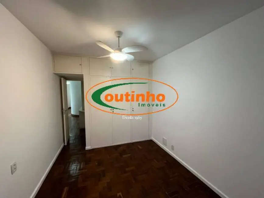 Apartamento com 4 quartos à venda, 153m2 em Tijuca, Rio De Janeiro - RJ - imagem 5 Foto 5 de Apartamento com 4 quartos à venda, 153m2 em Tijuca, Rio De Janeiro - RJ