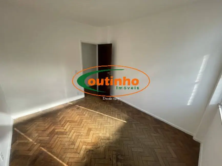 Apartamento com 2 quartos à venda, 72m2 em Andaraí, Rio De Janeiro - RJ - imagem 4 Foto 4 de Apartamento com 2 quartos à venda, 72m2 em Andaraí, Rio De Janeiro - RJ