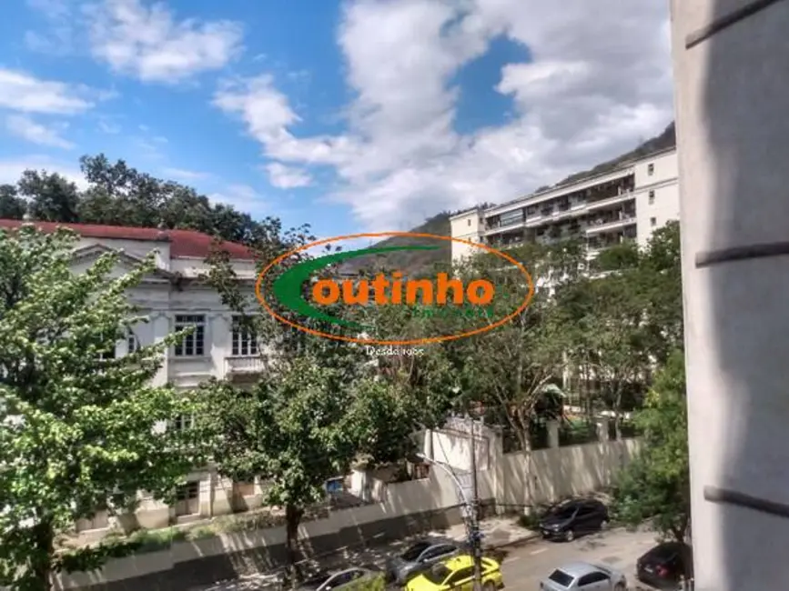 Apartamento com 4 quartos à venda, 160m2 em Tijuca, Rio De Janeiro - RJ - imagem 6 Foto 6 de Apartamento com 4 quartos à venda, 160m2 em Tijuca, Rio De Janeiro - RJ