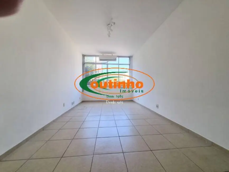 Foto 4 de Apartamento com 2 quartos à venda, 70m2 em Tijuca, Rio De Janeiro - RJ