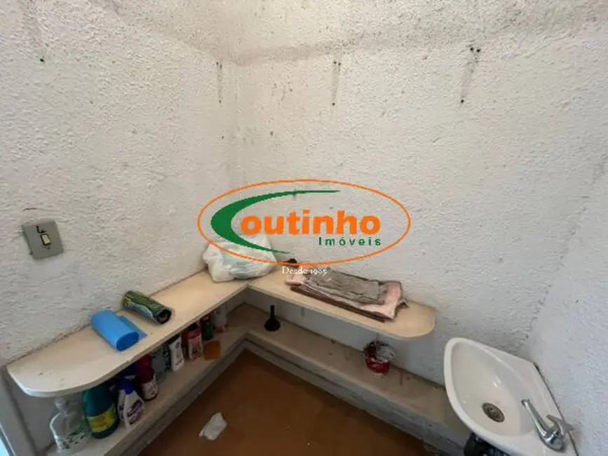 Sala Comercial à venda, 25m2 em Tijuca, Rio De Janeiro - RJ - imagem 8 Foto 8 de Sala Comercial à venda, 25m2 em Tijuca, Rio De Janeiro - RJ