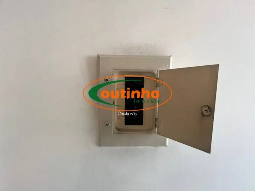 Sala Comercial à venda, 25m2 em Tijuca, Rio De Janeiro - RJ - imagem 9 Foto 9 de Sala Comercial à venda, 25m2 em Tijuca, Rio De Janeiro - RJ