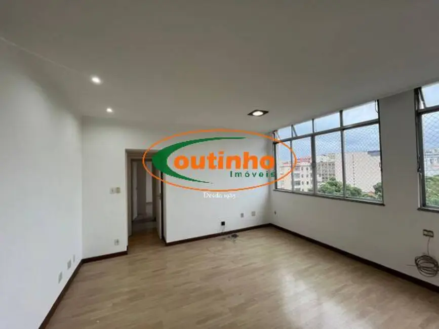 Foto 2 de Apartamento com 3 quartos à venda, 90m2 em Tijuca, Rio De Janeiro - RJ