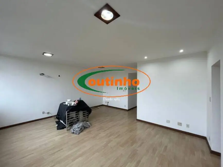 Foto 4 de Apartamento com 3 quartos à venda, 90m2 em Tijuca, Rio De Janeiro - RJ