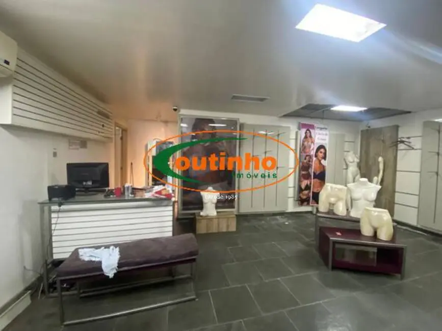 Foto 2 de Sala Comercial à venda, 51m2 em Tijuca, Rio De Janeiro - RJ