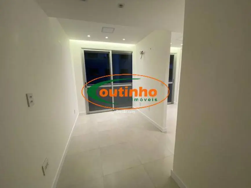 Sala Comercial à venda, 26m2 em Tijuca, Rio De Janeiro - RJ - imagem 3 Foto 3 de Sala Comercial à venda, 26m2 em Tijuca, Rio De Janeiro - RJ