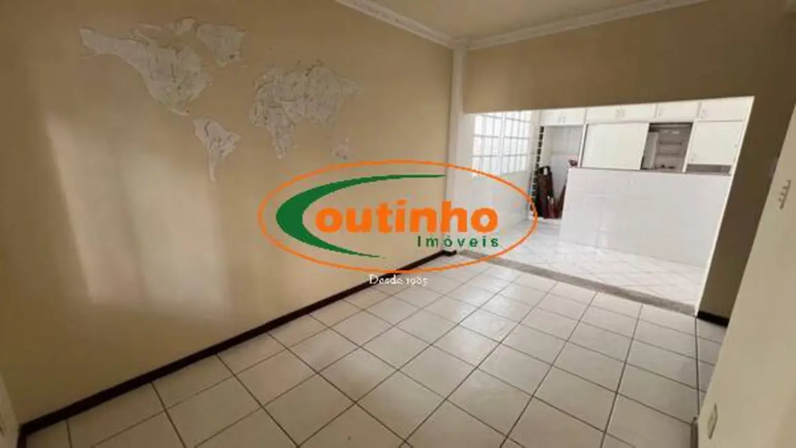 Foto 2 de Apartamento com 3 quartos à venda, 80m2 em Tijuca, Rio De Janeiro - RJ
