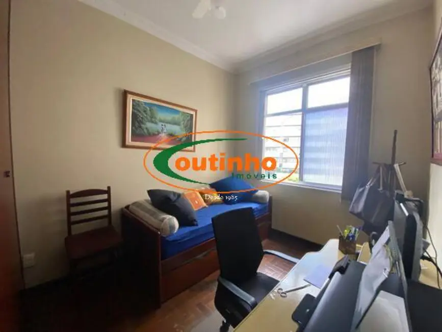 Apartamento com 2 quartos à venda, 62m2 em Tijuca, Rio De Janeiro - RJ - imagem 9 Foto 9 de Apartamento com 2 quartos à venda, 62m2 em Tijuca, Rio De Janeiro - RJ