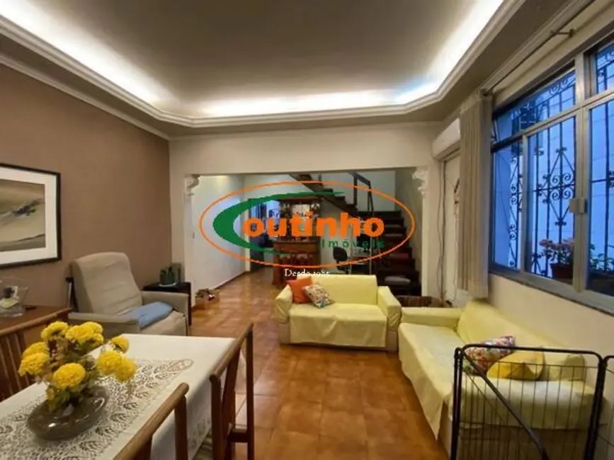 Foto 1 de Casa com 4 quartos à venda, 198m2 em Tijuca, Rio De Janeiro - RJ