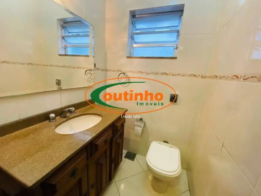 Foto 7 de Casa com 4 quartos à venda, 198m2 em Tijuca, Rio De Janeiro - RJ