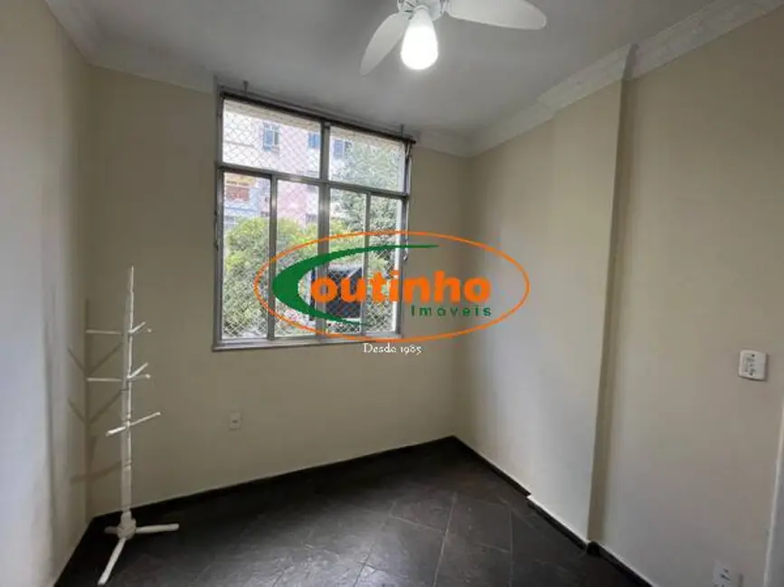 Foto 4 de Apartamento com 2 quartos à venda, 60m2 em Tijuca, Rio De Janeiro - RJ