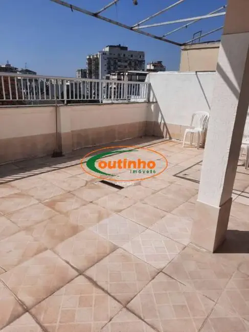 Apartamento com 2 quartos à venda, 60m2 em Tijuca, Rio De Janeiro - RJ - imagem 2 Foto 2 de Apartamento com 2 quartos à venda, 60m2 em Tijuca, Rio De Janeiro - RJ