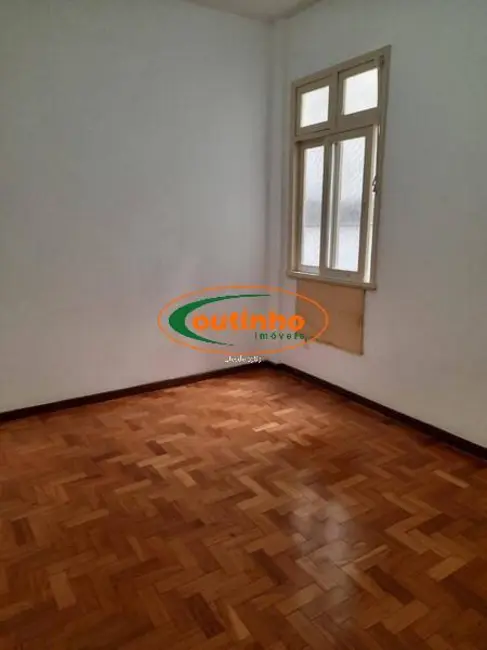 Apartamento com 2 quartos à venda, 60m2 em Tijuca, Rio De Janeiro - RJ - imagem 6 Foto 6 de Apartamento com 2 quartos à venda, 60m2 em Tijuca, Rio De Janeiro - RJ