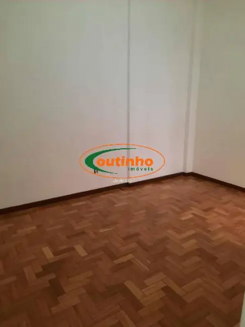 Apartamento com 2 quartos à venda, 60m2 em Tijuca, Rio De Janeiro - RJ - imagem 9 Foto 9 de Apartamento com 2 quartos à venda, 60m2 em Tijuca, Rio De Janeiro - RJ