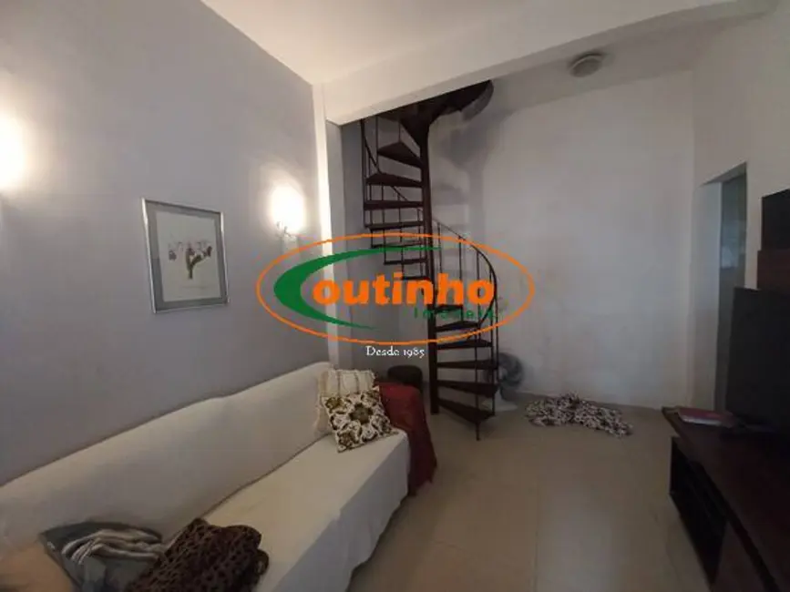 Foto 4 de Casa com 8 quartos à venda, 447m2 em Tijuca, Rio De Janeiro - RJ