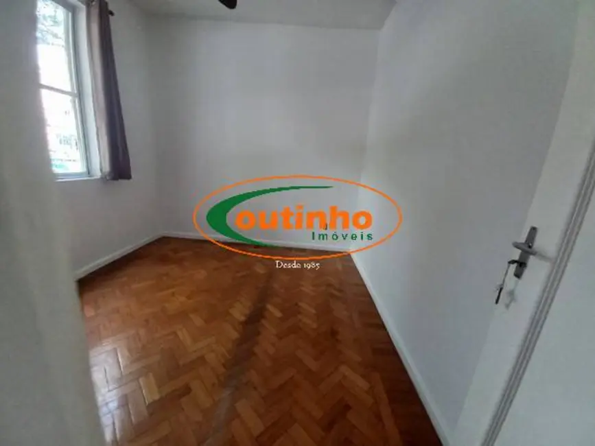 Apartamento com 2 quartos à venda, 68m2 em Tijuca, Rio De Janeiro - RJ - imagem 8 Foto 8 de Apartamento com 2 quartos à venda, 68m2 em Tijuca, Rio De Janeiro - RJ