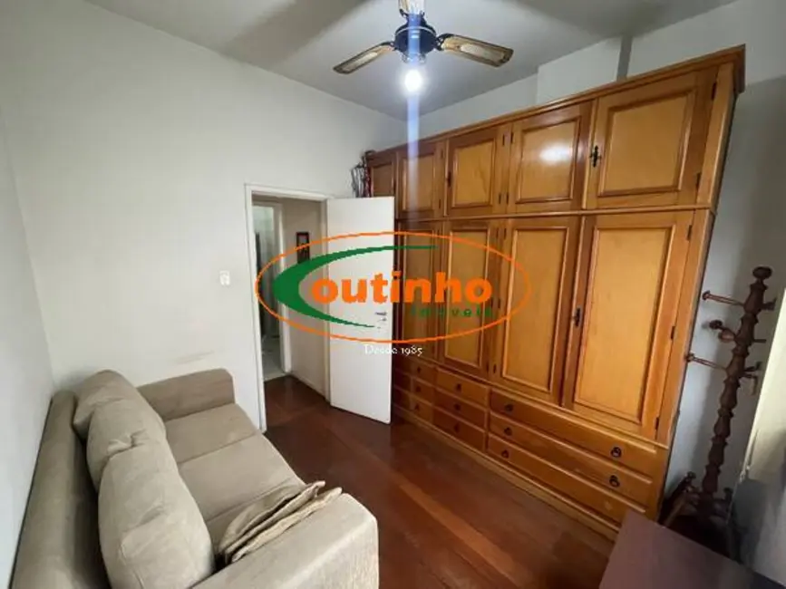 Apartamento com 1 quarto à venda, 46m2 em Tijuca, Rio De Janeiro - RJ - imagem 6 Foto 6 de Apartamento com 1 quarto à venda, 46m2 em Tijuca, Rio De Janeiro - RJ