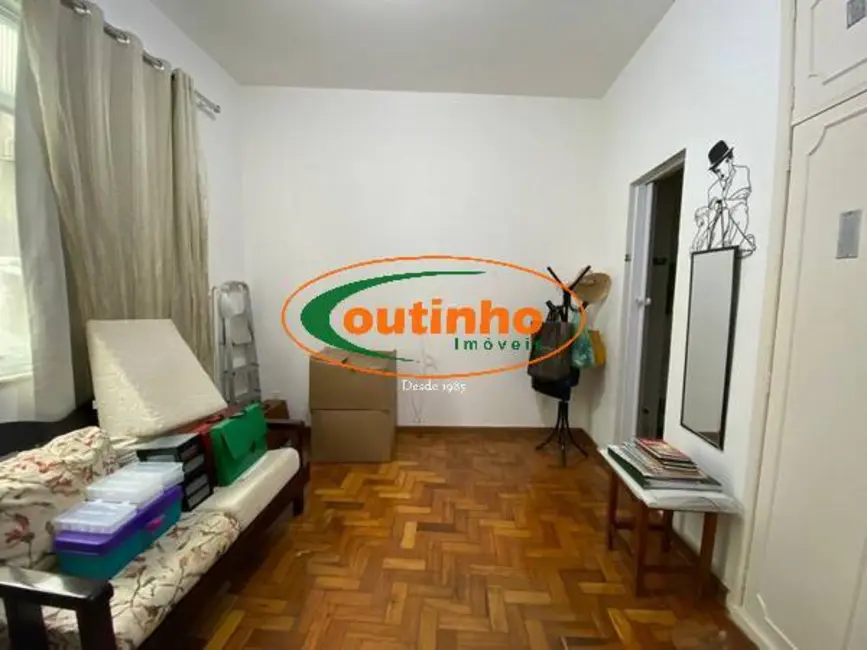 Apartamento com 1 quarto à venda, 60m2 em Tijuca, Rio De Janeiro - RJ - imagem 3 Foto 3 de Apartamento com 1 quarto à venda, 60m2 em Tijuca, Rio De Janeiro - RJ