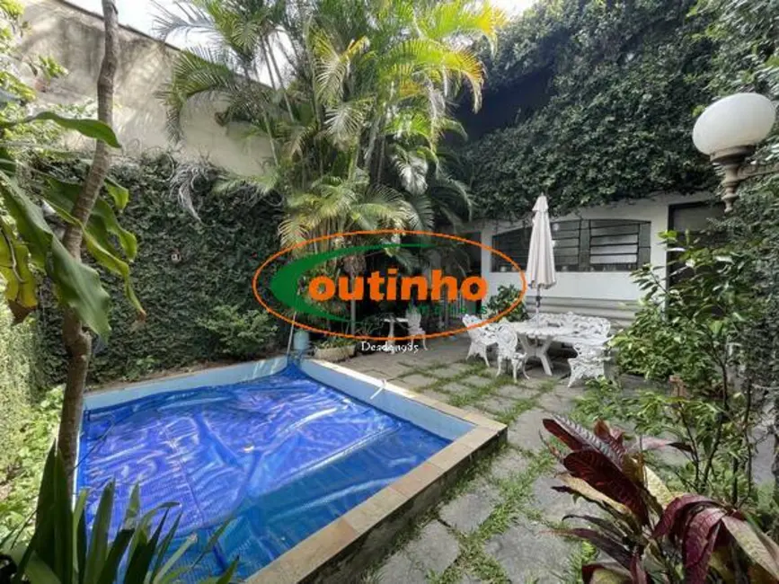 Foto 1 de Casa com 5 quartos à venda, 240m2 em Grajaú, Rio De Janeiro - RJ