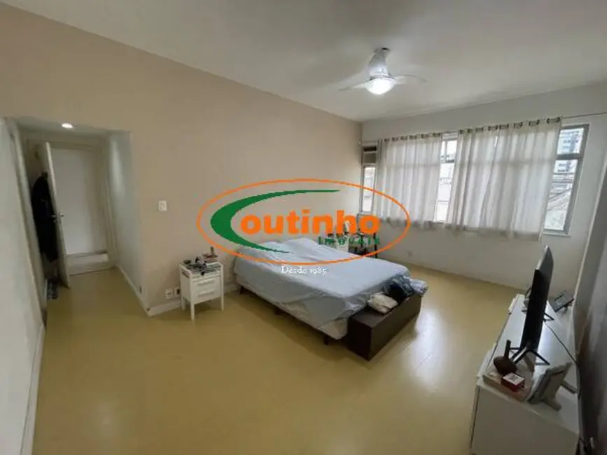 Cobertura com 3 quartos à venda, 204m2 em Tijuca, Rio De Janeiro - RJ - imagem 9 Foto 9 de Cobertura com 3 quartos à venda, 204m2 em Tijuca, Rio De Janeiro - RJ