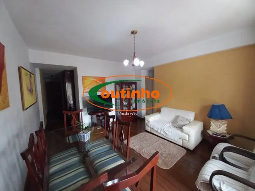 Apartamento com 2 quartos à venda, 76m2 em Tijuca, Rio De Janeiro - RJ - imagem 6 Foto 6 de Apartamento com 2 quartos à venda, 76m2 em Tijuca, Rio De Janeiro - RJ