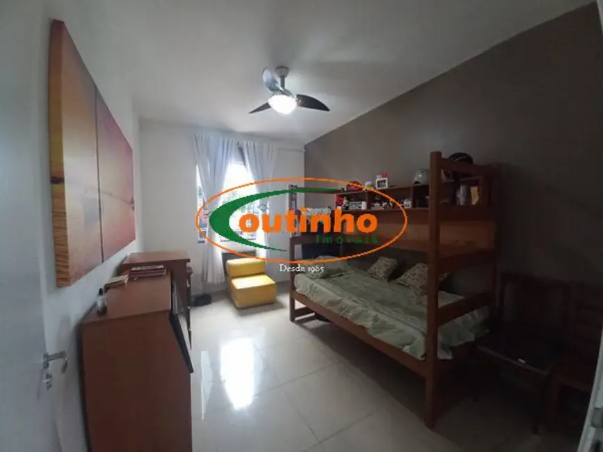 Foto 3 de Apartamento com 2 quartos à venda, 82m2 em Tijuca, Rio De Janeiro - RJ