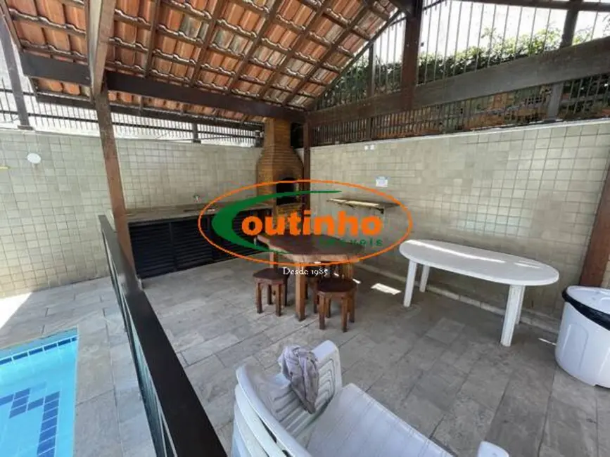 Foto 3 de Apartamento com 2 quartos à venda, 90m2 em Tijuca, Rio De Janeiro - RJ