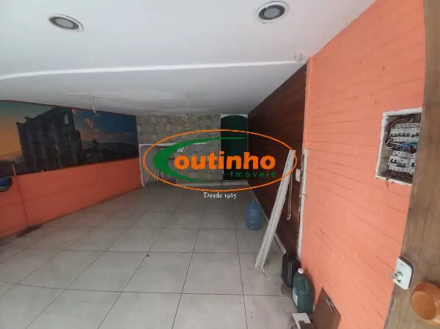 Sala Comercial à venda, 68m2 em Tijuca, Rio De Janeiro - RJ - imagem 3 Foto 3 de Sala Comercial à venda, 68m2 em Tijuca, Rio De Janeiro - RJ