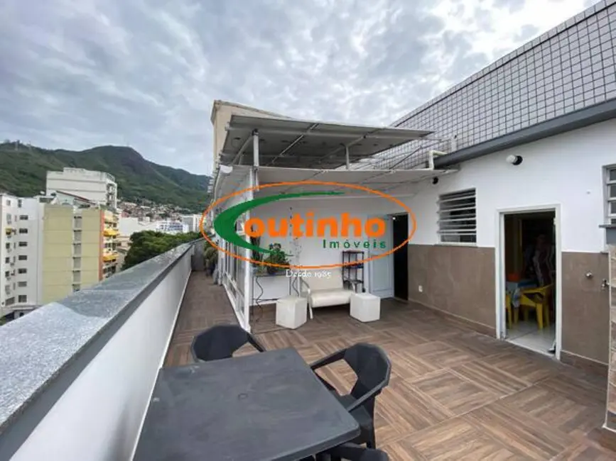 Cobertura com 3 quartos à venda, 122m2 em Tijuca, Rio De Janeiro - RJ - imagem 5 Foto 5 de Cobertura com 3 quartos à venda, 122m2 em Tijuca, Rio De Janeiro - RJ