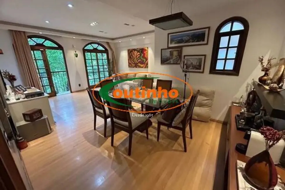 Foto 4 de Apartamento com 3 quartos à venda, 114m2 em Grajaú, Rio De Janeiro - RJ