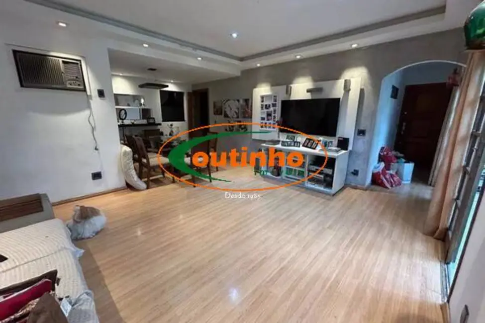 Foto 3 de Apartamento com 3 quartos à venda, 114m2 em Grajaú, Rio De Janeiro - RJ