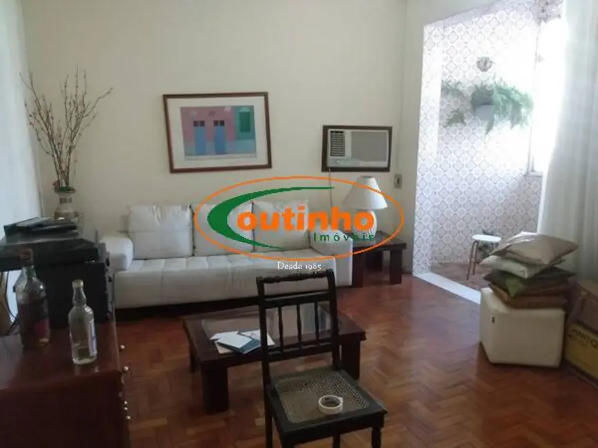 Foto 2 de Apartamento com 2 quartos à venda, 85m2 em Tijuca, Rio De Janeiro - RJ