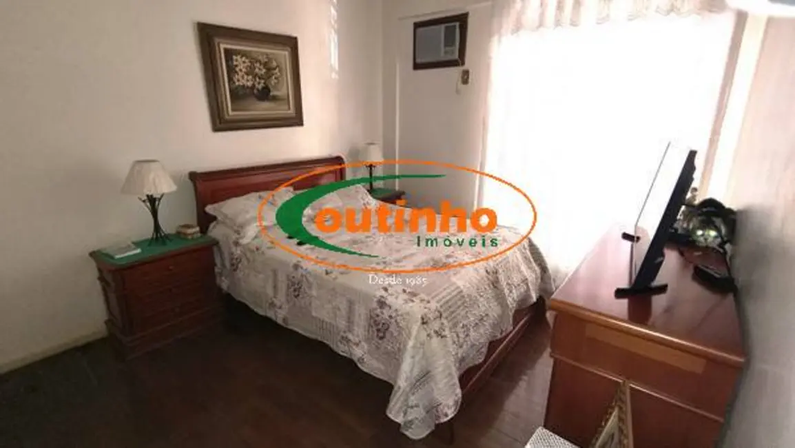 Foto 8 de Apartamento com 3 quartos à venda, 114m2 em Grajaú, Rio De Janeiro - RJ