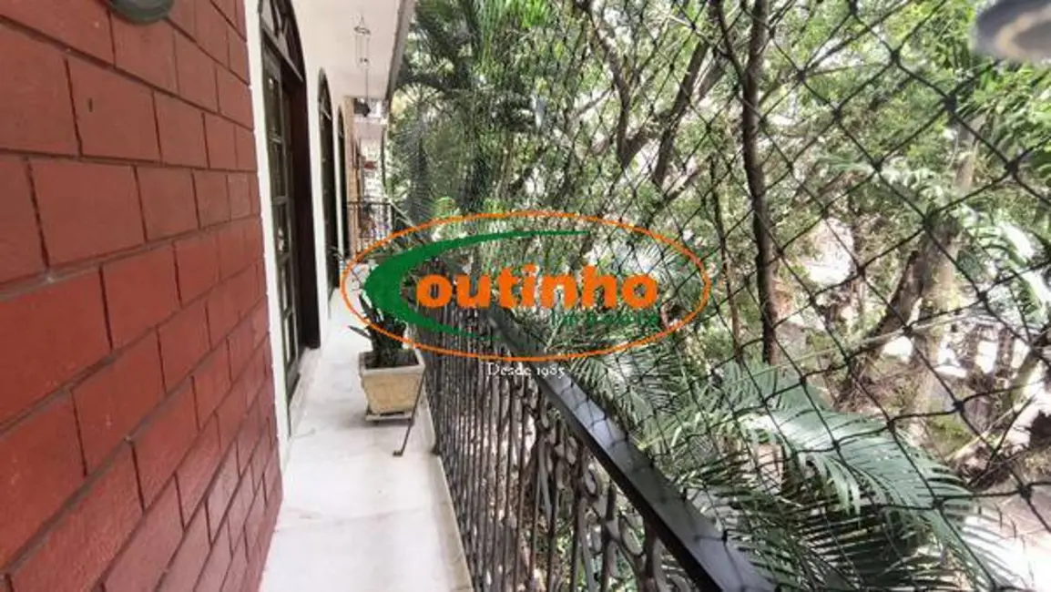 Foto 2 de Apartamento com 3 quartos à venda, 114m2 em Grajaú, Rio De Janeiro - RJ