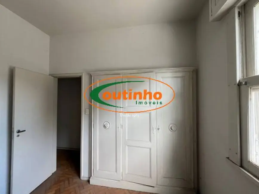 Apartamento com 3 quartos à venda, 87m2 em Tijuca, Rio De Janeiro - RJ - imagem 8 Foto 8 de Apartamento com 3 quartos à venda, 87m2 em Tijuca, Rio De Janeiro - RJ
