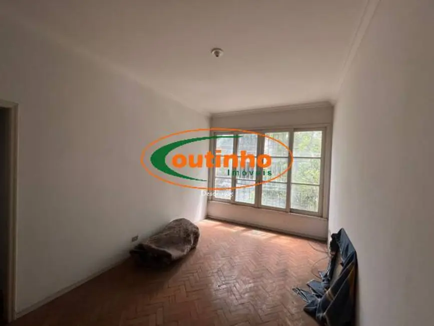 Apartamento com 3 quartos à venda, 87m2 em Tijuca, Rio De Janeiro - RJ - imagem 7 Foto 7 de Apartamento com 3 quartos à venda, 87m2 em Tijuca, Rio De Janeiro - RJ
