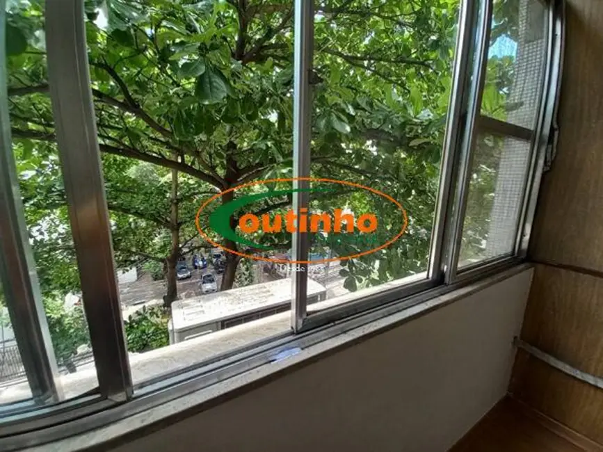 Foto 3 de Apartamento à venda, 22m2 em Tijuca, Rio De Janeiro - RJ