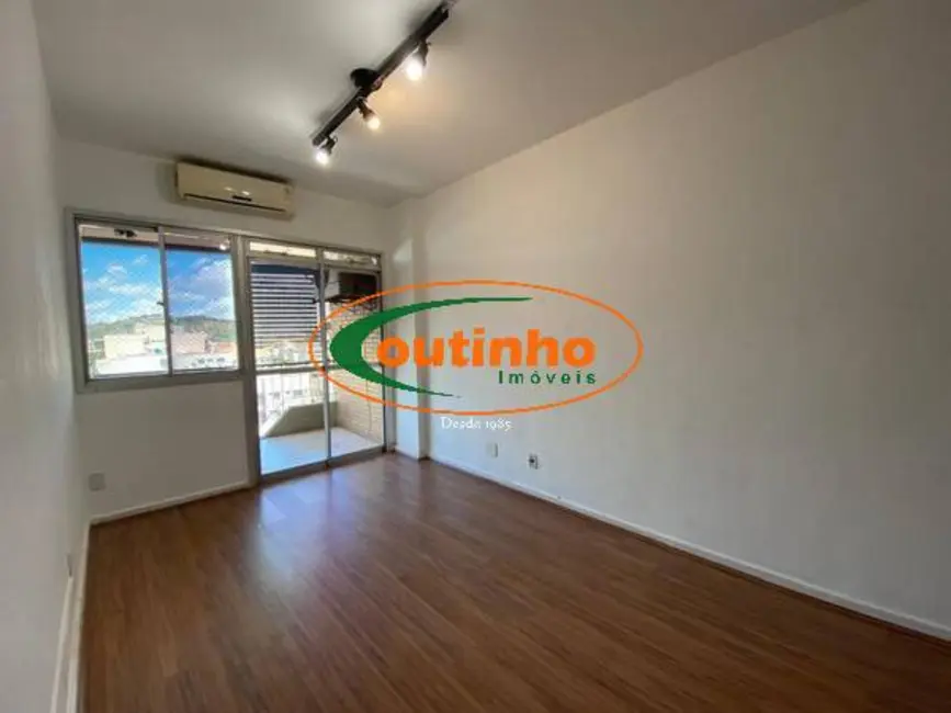 Apartamento com 2 quartos à venda, 92m2 em Tijuca, Rio De Janeiro - RJ - imagem 4 Foto 4 de Apartamento com 2 quartos à venda, 92m2 em Tijuca, Rio De Janeiro - RJ