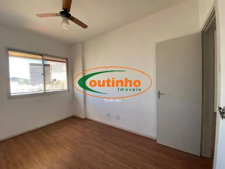 Apartamento com 2 quartos à venda, 92m2 em Tijuca, Rio De Janeiro - RJ - imagem 9 Foto 9 de Apartamento com 2 quartos à venda, 92m2 em Tijuca, Rio De Janeiro - RJ