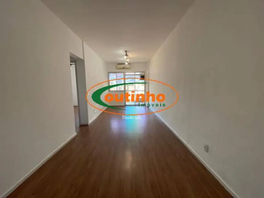 Apartamento com 2 quartos à venda, 92m2 em Tijuca, Rio De Janeiro - RJ - imagem 6 Foto 6 de Apartamento com 2 quartos à venda, 92m2 em Tijuca, Rio De Janeiro - RJ
