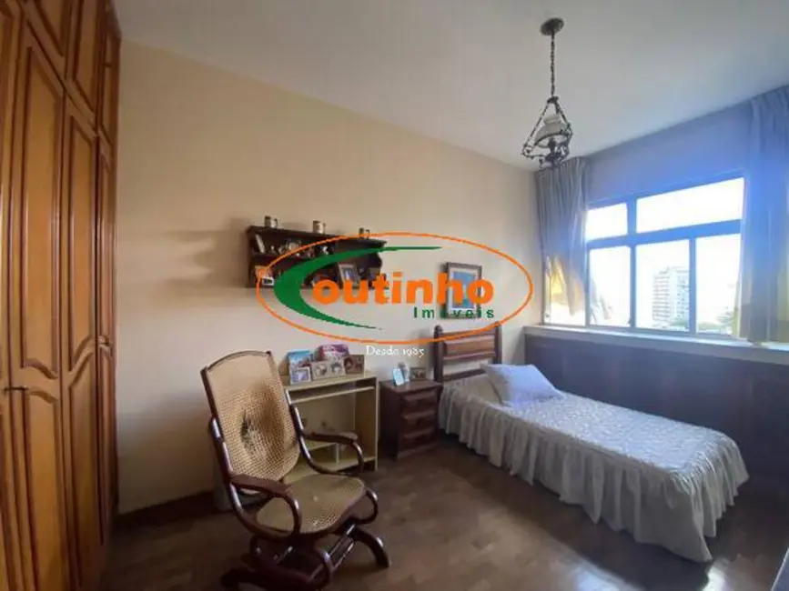 Foto 8 de Apartamento com 4 quartos à venda, 140m2 em Tijuca, Rio De Janeiro - RJ