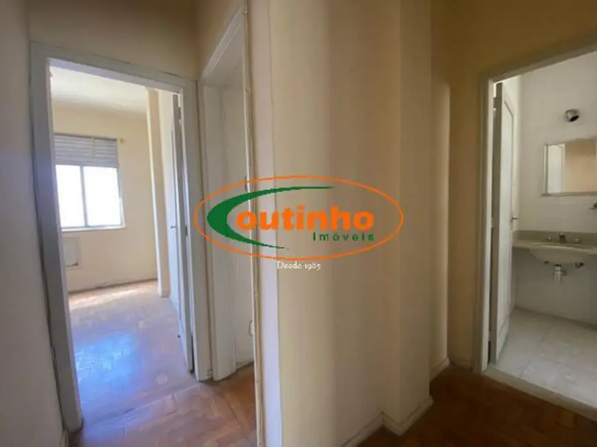 Apartamento com 2 quartos à venda, 87m2 em Tijuca, Rio De Janeiro - RJ - imagem 6 Foto 6 de Apartamento com 2 quartos à venda, 87m2 em Tijuca, Rio De Janeiro - RJ