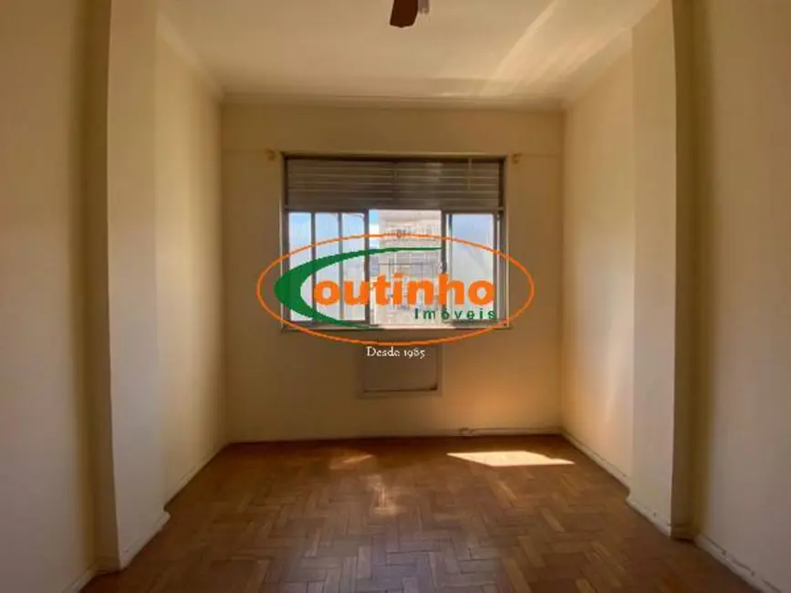 Apartamento com 2 quartos à venda, 87m2 em Tijuca, Rio De Janeiro - RJ - imagem 8 Foto 8 de Apartamento com 2 quartos à venda, 87m2 em Tijuca, Rio De Janeiro - RJ